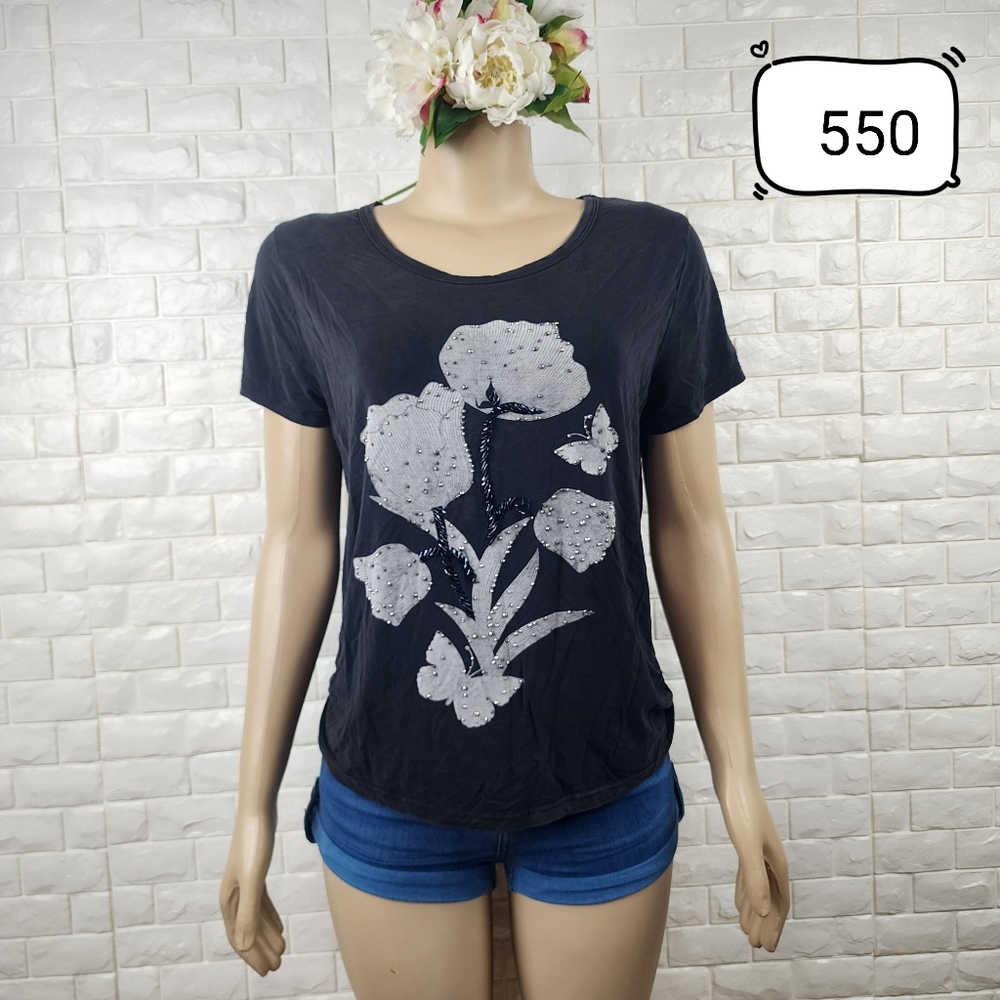 medium stretch tshirt